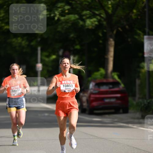 15.06.2025 - REWE Women's Run Dr. Thomas Lammeyer http://msf.ph/oto/7949985 15.06.2025 09:35:11 Laufen 103, 10859 meine-sportfotos.de