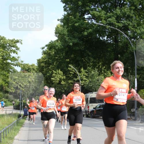 15.06.2025 - REWE Women's Run Jannik Wohlers http://msf.ph/oto/7949986 15.06.2025 09:48:50 Laufen 10648, 10309, 10398, 0747 meine-sportfotos.de