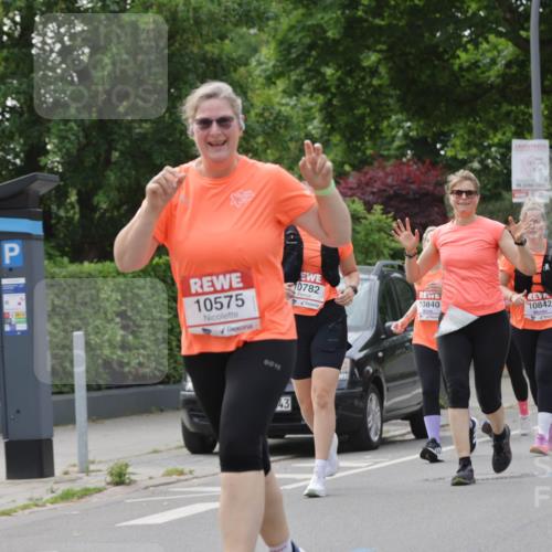 15.06.2025 - REWE Women's Run Jannik Wohlers http://msf.ph/oto/7950013 15.06.2025 08:32:18 Laufen 10575, 43, 10782, 10840, 15, 2025, 10842, 1084 meine-sportfotos.de