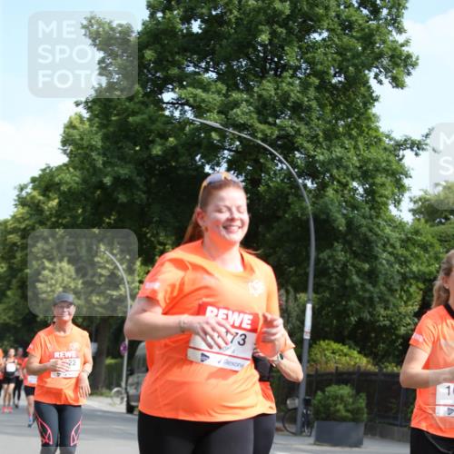 15.06.2025 - REWE Women's Run Jannik Wohlers http://msf.ph/oto/7950050 15.06.2025 09:48:59 Laufen 22, 73, 10 meine-sportfotos.de