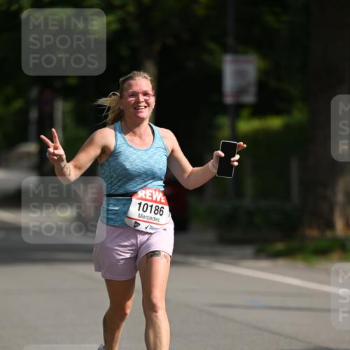 15.06.2025 - REWE Women's Run Dr. Thomas Lammeyer http://msf.ph/oto/7950083 15.06.2025 09:35:16 Laufen 10186 meine-sportfotos.de