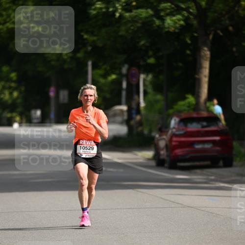 15.06.2025 - REWE Women's Run Dr. Thomas Lammeyer http://msf.ph/oto/7950102 15.06.2025 09:35:21 Laufen 10529 meine-sportfotos.de