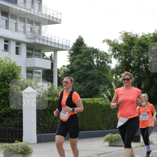 15.06.2025 - REWE Women's Run Jannik Wohlers http://msf.ph/oto/7950110 15.06.2025 08:32:21 Laufen 0782, 10840 meine-sportfotos.de
