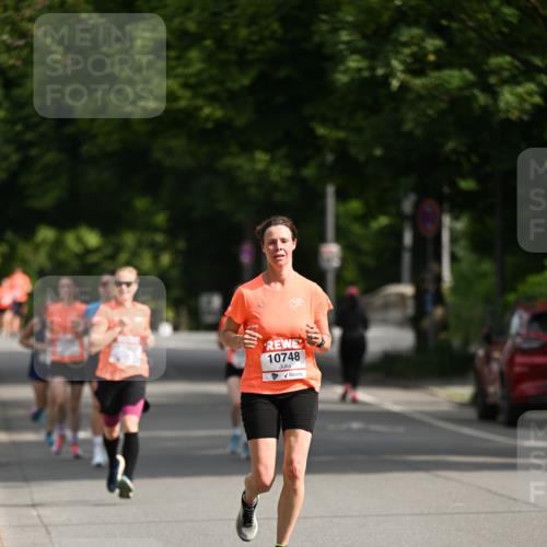 15.06.2025 - REWE Women's Run Dr. Thomas Lammeyer http://msf.ph/oto/7950192 15.06.2025 09:35:37 Laufen 10748 meine-sportfotos.de