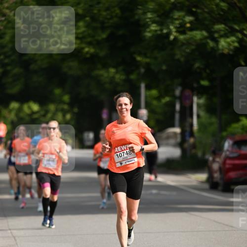 15.06.2025 - REWE Women's Run Dr. Thomas Lammeyer http://msf.ph/oto/7950196 15.06.2025 09:35:37 Laufen 10748 meine-sportfotos.de
