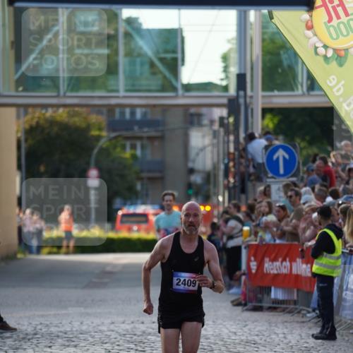 13.06.2025 - Holstenköstenlauf Felixshl http://msf.ph/oto/7950197 13.06.2025 19:36:16 Laufen 2409, 2552 meine-sportfotos.de