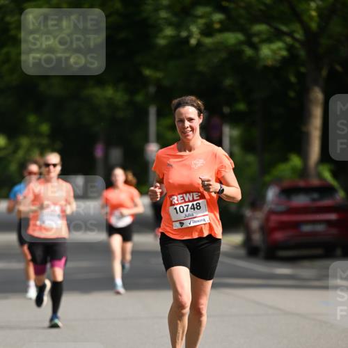 15.06.2025 - REWE Women's Run Dr. Thomas Lammeyer http://msf.ph/oto/7950227 15.06.2025 09:35:38 Laufen 10748 meine-sportfotos.de