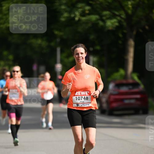 15.06.2025 - REWE Women's Run Dr. Thomas Lammeyer http://msf.ph/oto/7950233 15.06.2025 09:35:39 Laufen 10748 meine-sportfotos.de
