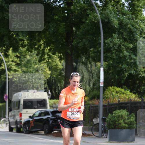 15.06.2025 - REWE Women's Run Jannik Wohlers http://msf.ph/oto/7950287 15.06.2025 09:49:17 Laufen 10600 meine-sportfotos.de