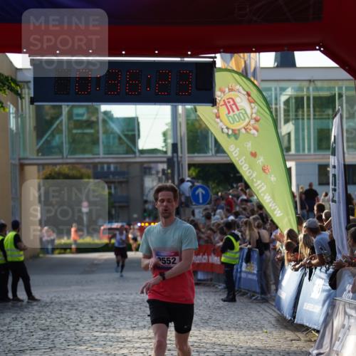13.06.2025 - Holstenköstenlauf Felixshl http://msf.ph/oto/7950321 13.06.2025 19:36:22 Laufen 2052, 2409, 2552 meine-sportfotos.de