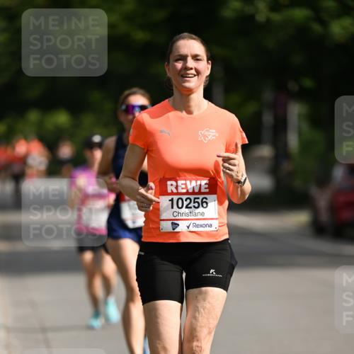 15.06.2025 - REWE Women's Run Dr. Thomas Lammeyer http://msf.ph/oto/7950365 15.06.2025 09:35:46 Laufen 10256 meine-sportfotos.de
