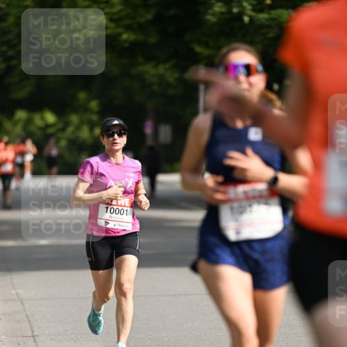 15.06.2025 - REWE Women's Run Dr. Thomas Lammeyer http://msf.ph/oto/7950382 15.06.2025 09:35:48 Laufen 10001 meine-sportfotos.de