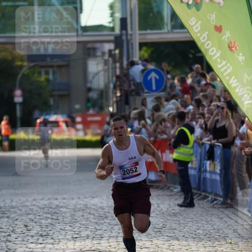 13.06.2025 - Holstenköstenlauf Felixshl http://msf.ph/oto/7950438 13.06.2025 19:36:29 Laufen 2052 meine-sportfotos.de
