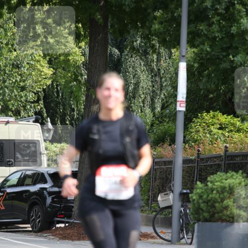 15.06.2025 - REWE Women's Run Jannik Wohlers http://msf.ph/oto/7950486 15.06.2025 09:49:31 Laufen  meine-sportfotos.de