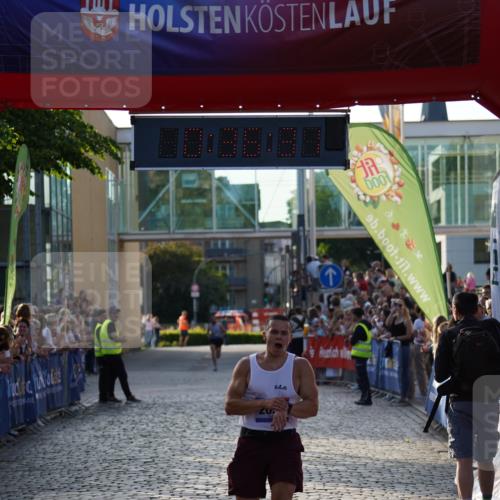 13.06.2025 - Holstenköstenlauf Felixshl http://msf.ph/oto/7950489 13.06.2025 19:36:30 Laufen 2052 meine-sportfotos.de