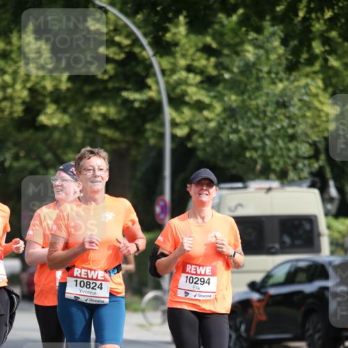 15.06.2025 - REWE Women's Run Jannik Wohlers http://msf.ph/oto/7950523 15.06.2025 09:49:32 Laufen 10824, 10294 meine-sportfotos.de