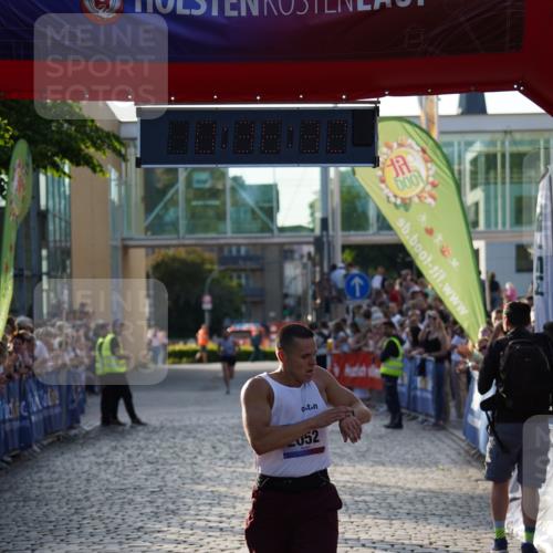 13.06.2025 - Holstenköstenlauf Felixshl http://msf.ph/oto/7950527 13.06.2025 19:36:31 Laufen 2052 meine-sportfotos.de