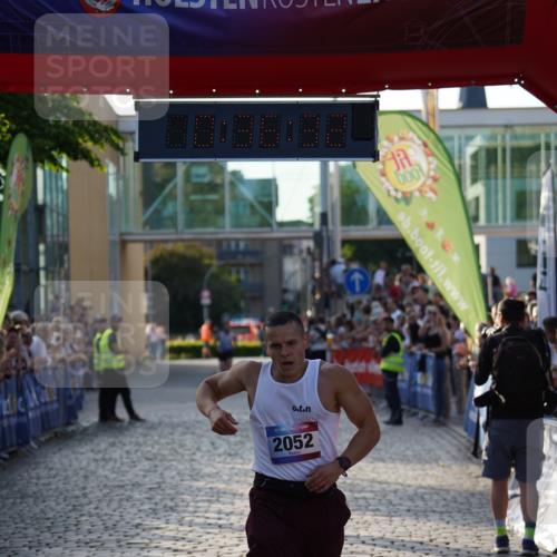 13.06.2025 - Holstenköstenlauf Felixshl http://msf.ph/oto/7950545 13.06.2025 19:36:31 Laufen 2052 meine-sportfotos.de
