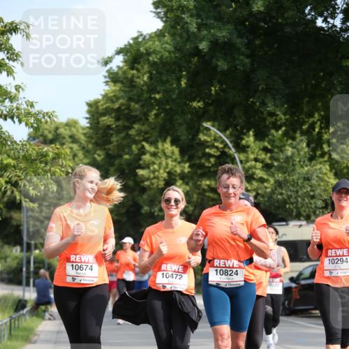 15.06.2025 - REWE Women's Run Jannik Wohlers http://msf.ph/oto/7950573 15.06.2025 09:49:34 Laufen 10674, 10472, 10824, 10294, 10220 meine-sportfotos.de