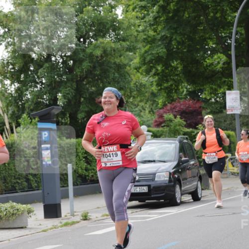 15.06.2025 - REWE Women's Run Jannik Wohlers http://msf.ph/oto/7950588 15.06.2025 08:32:48 Laufen 10660, 10419, 1043, 10616, 10504, 10137 meine-sportfotos.de