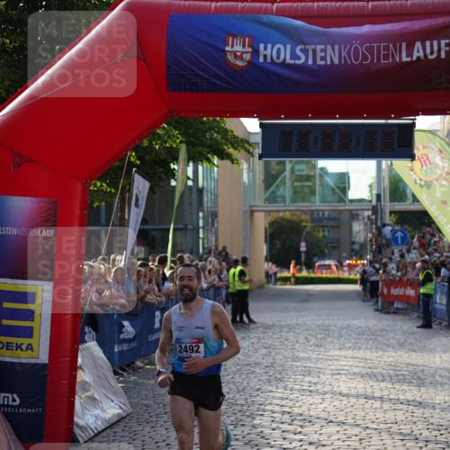 13.06.2025 - Holstenköstenlauf Felixshl http://msf.ph/oto/7950662 13.06.2025 19:36:41 Laufen 2492 meine-sportfotos.de