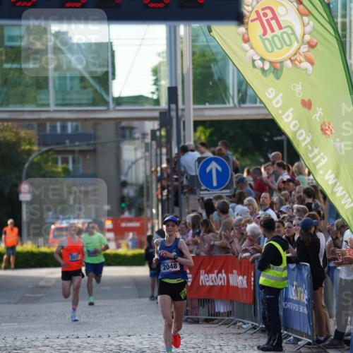 13.06.2025 - Holstenköstenlauf Felixshl http://msf.ph/oto/7950705 13.06.2025 19:37:01 Laufen 2048, 2831, 2888 meine-sportfotos.de