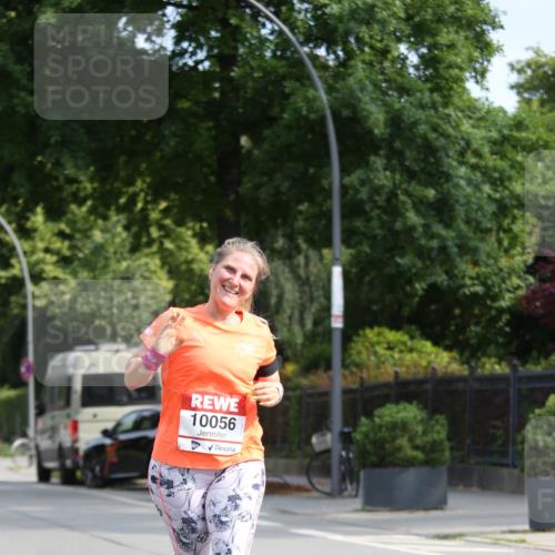 15.06.2025 - REWE Women's Run Jannik Wohlers http://msf.ph/oto/7950793 15.06.2025 09:49:55 Laufen 10056 meine-sportfotos.de