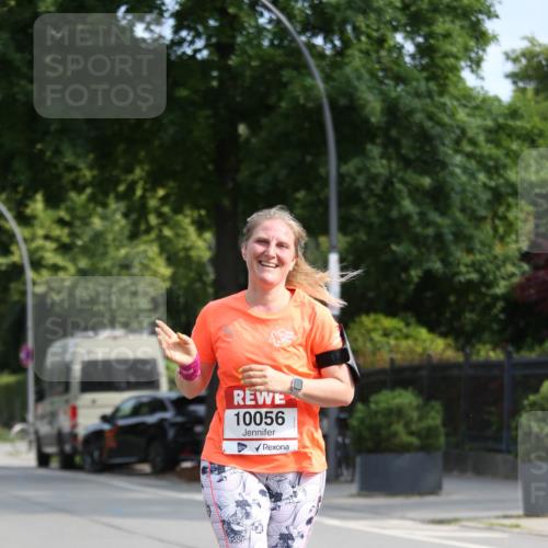 15.06.2025 - REWE Women's Run Jannik Wohlers http://msf.ph/oto/7950808 15.06.2025 09:49:55 Laufen 10056 meine-sportfotos.de