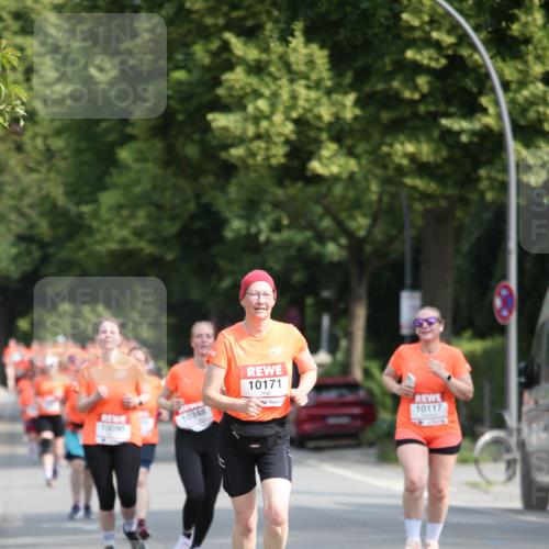 15.06.2025 - REWE Women's Run Jannik Wohlers http://msf.ph/oto/7950823 15.06.2025 09:50:04 Laufen 10171, 10117 meine-sportfotos.de