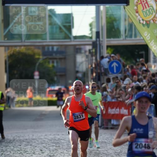 13.06.2025 - Holstenköstenlauf Felixshl http://msf.ph/oto/7950867 13.06.2025 19:37:06 Laufen 2048, 2831, 2888 meine-sportfotos.de