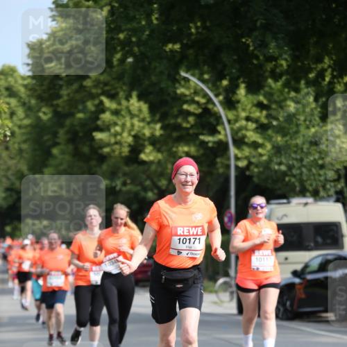 15.06.2025 - REWE Women's Run Jannik Wohlers http://msf.ph/oto/7950872 15.06.2025 09:50:08 Laufen 10171 meine-sportfotos.de