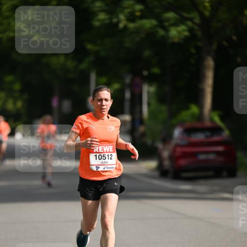 15.06.2025 - REWE Women's Run Dr. Thomas Lammeyer http://msf.ph/oto/7950883 15.06.2025 09:36:34 Laufen 10512 meine-sportfotos.de