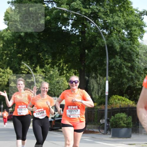 15.06.2025 - REWE Women's Run Jannik Wohlers http://msf.ph/oto/7950937 15.06.2025 09:50:12 Laufen 10090, 10348, 10117 meine-sportfotos.de