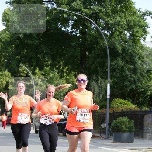 15.06.2025 - REWE Women's Run Jannik Wohlers http://msf.ph/oto/7950948 15.06.2025 09:50:12 Laufen 10090, 1034, 10117 meine-sportfotos.de