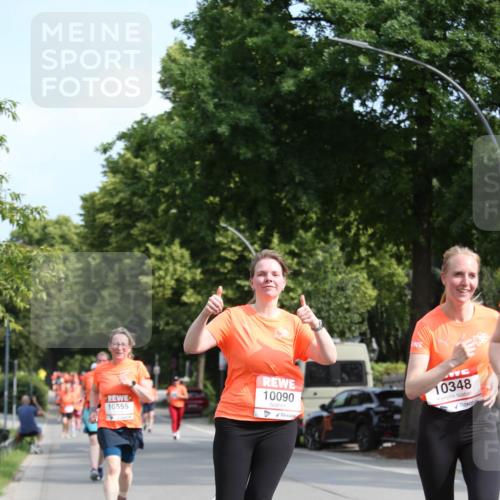 15.06.2025 - REWE Women's Run Jannik Wohlers http://msf.ph/oto/7950968 15.06.2025 09:50:13 Laufen 10555, 10090, 10348 meine-sportfotos.de