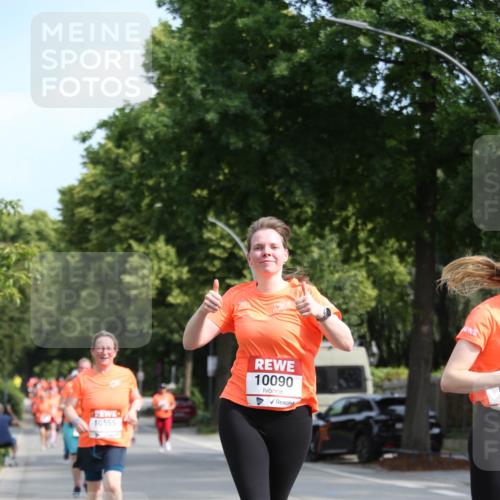 15.06.2025 - REWE Women's Run Jannik Wohlers http://msf.ph/oto/7950971 15.06.2025 09:50:13 Laufen 10555, 10090 meine-sportfotos.de