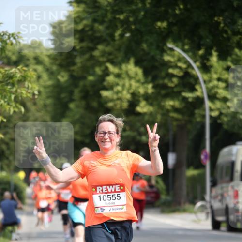 15.06.2025 - REWE Women's Run Jannik Wohlers http://msf.ph/oto/7950986 15.06.2025 09:50:14 Laufen 10555 meine-sportfotos.de