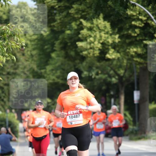 15.06.2025 - REWE Women's Run Jannik Wohlers http://msf.ph/oto/7951085 15.06.2025 09:50:20 Laufen 10487 meine-sportfotos.de