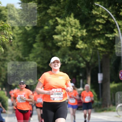 15.06.2025 - REWE Women's Run Jannik Wohlers http://msf.ph/oto/7951089 15.06.2025 09:50:20 Laufen 0487 meine-sportfotos.de