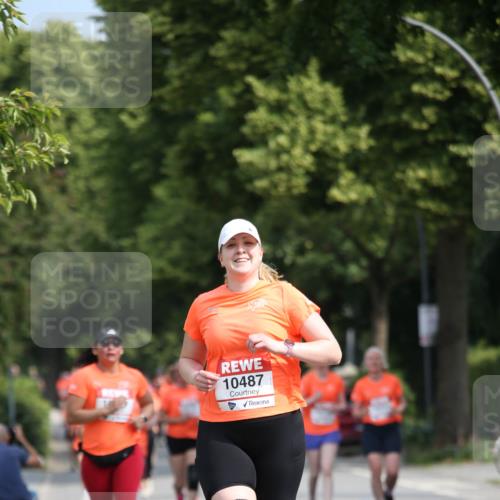 15.06.2025 - REWE Women's Run Jannik Wohlers http://msf.ph/oto/7951094 15.06.2025 09:50:21 Laufen 10487 meine-sportfotos.de