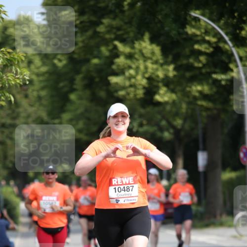 15.06.2025 - REWE Women's Run Jannik Wohlers http://msf.ph/oto/7951101 15.06.2025 09:50:21 Laufen 10582, 10487 meine-sportfotos.de
