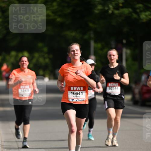 15.06.2025 - REWE Women's Run Dr. Thomas Lammeyer http://msf.ph/oto/7951180 15.06.2025 09:36:54 Laufen 10476, 10644, 10344 meine-sportfotos.de
