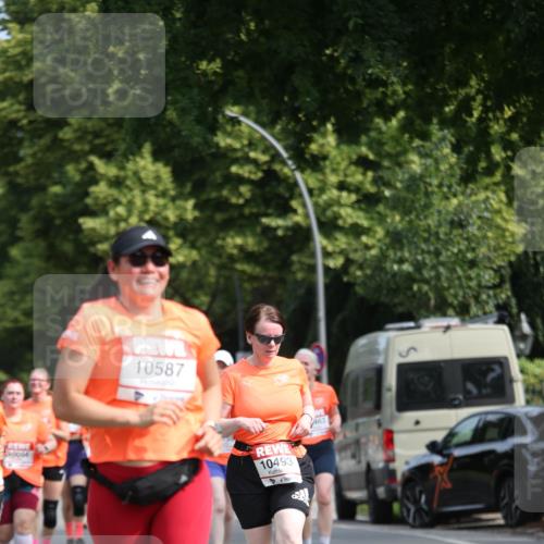 15.06.2025 - REWE Women's Run Jannik Wohlers http://msf.ph/oto/7951185 15.06.2025 09:50:26 Laufen 10587, 10493 meine-sportfotos.de
