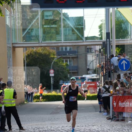 13.06.2025 - Holstenköstenlauf Felixshl http://msf.ph/oto/7951213 13.06.2025 19:37:49 Laufen 2049, 2069 meine-sportfotos.de