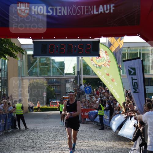 13.06.2025 - Holstenköstenlauf Felixshl http://msf.ph/oto/7951266 13.06.2025 19:37:51 Laufen 2049, 2069 meine-sportfotos.de