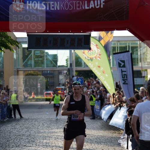 13.06.2025 - Holstenköstenlauf Felixshl http://msf.ph/oto/7951297 13.06.2025 19:37:52 Laufen 2049, 2069 meine-sportfotos.de