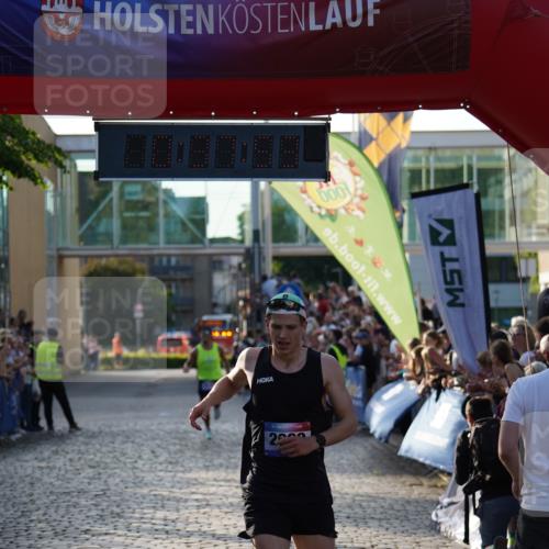 13.06.2025 - Holstenköstenlauf Felixshl http://msf.ph/oto/7951318 13.06.2025 19:37:53 Laufen 2049, 2069 meine-sportfotos.de