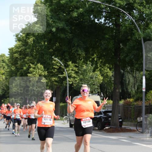 15.06.2025 - REWE Women's Run Jannik Wohlers http://msf.ph/oto/7951372 15.06.2025 09:50:47 Laufen 10110, 10109, 6 meine-sportfotos.de