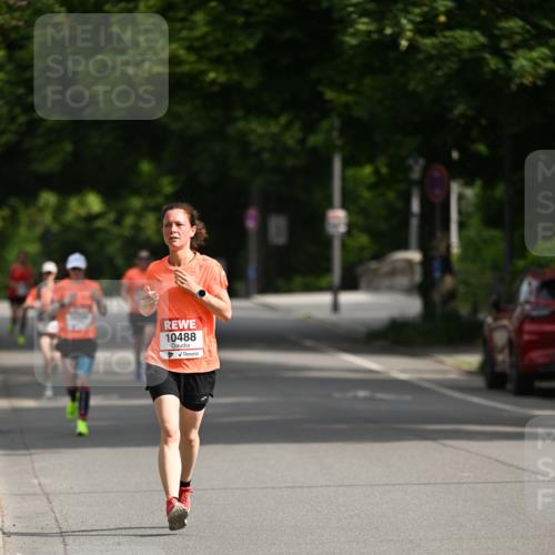 15.06.2025 - REWE Women's Run Dr. Thomas Lammeyer http://msf.ph/oto/7951386 15.06.2025 09:37:22 Laufen 10488 meine-sportfotos.de