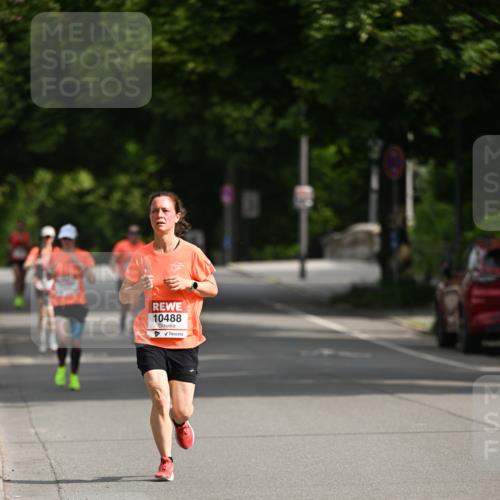 15.06.2025 - REWE Women's Run Dr. Thomas Lammeyer http://msf.ph/oto/7951389 15.06.2025 09:37:22 Laufen 10488 meine-sportfotos.de